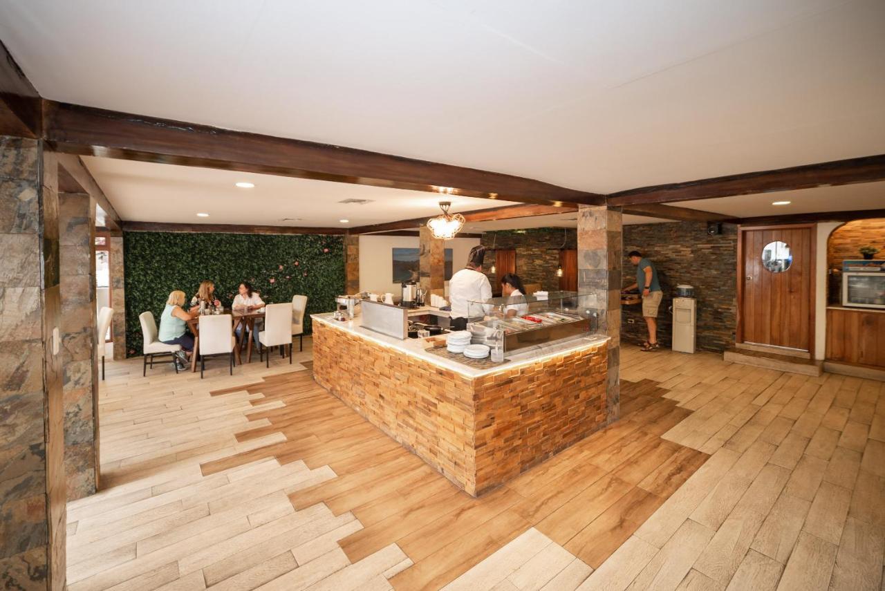 Hotel Ninfa 푸에르토아요라 외부 사진