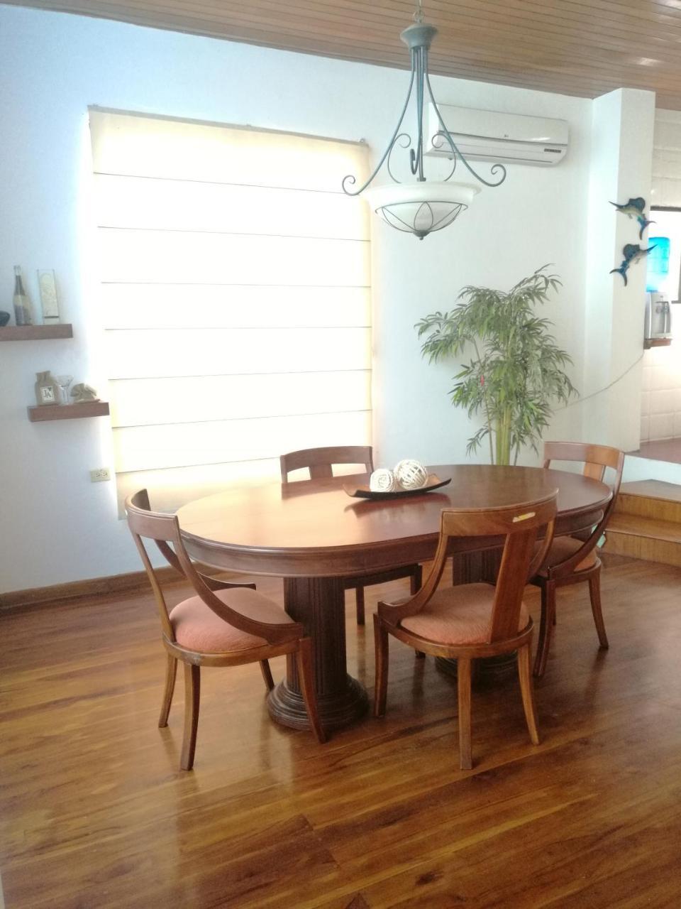 Hotel Ninfa 푸에르토아요라 외부 사진